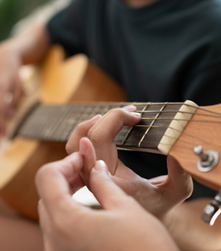 Guitar Lessons Close Up